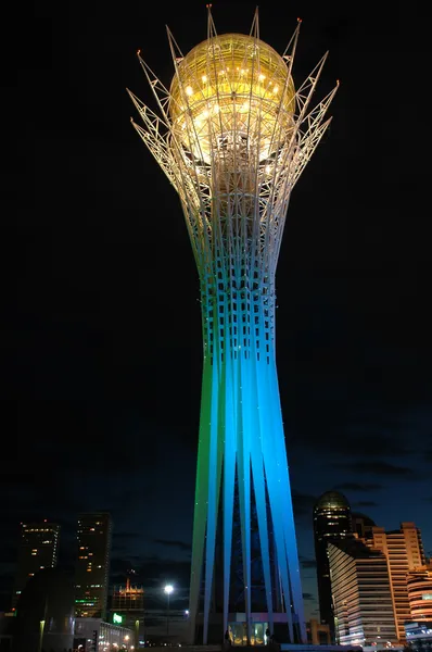 Monument av självständighet av Kazakstan — Stockfoto