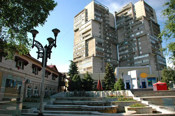 Na rua principal Almaty — Fotografia de Stock
