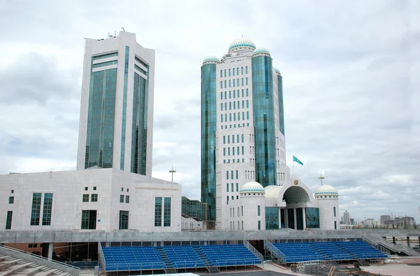 Dois edifícios governamentais — Fotografia de Stock