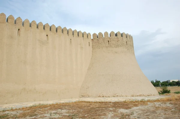 Die Festungsmauer in Türkestan — Stockfoto
