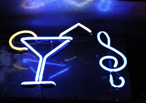 Cocktail e sinal G clef — Fotografia de Stock