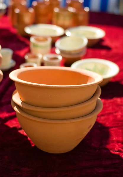 Trzy naczynia ceramiczne — Zdjęcie stockowe