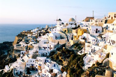 santorini, Yunanistan üzerinde küçük bir kasaba oia