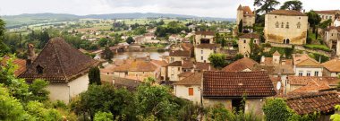 Puy-L'Evegue town, Cahors, France clipart