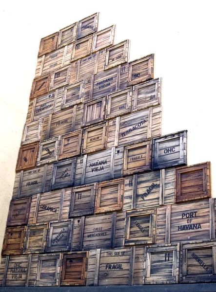 Boxes of port cargoes, Havana, Cuba — Stock Photo, Image