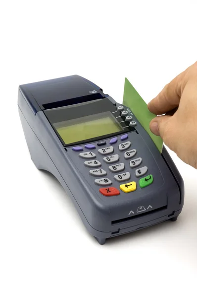 Deslizamiento de tarjeta de crédito con POS-terminal — Foto de Stock