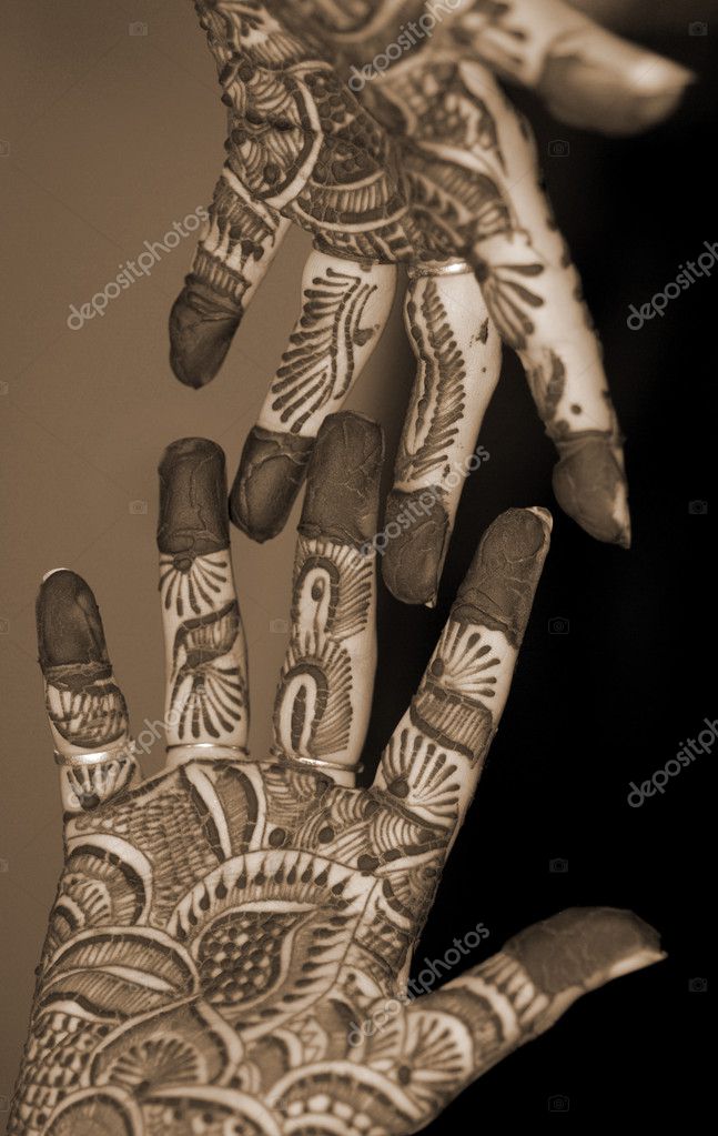 tattoo auf hand sepia u2014 stockfoto 1512103 tattoo auf hand sepia u2014 stockfoto 1512103