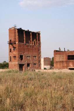 Tuğla Fabrikası yapı kalıntıları