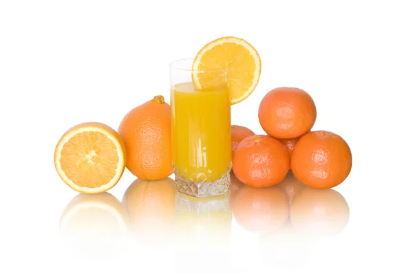Juice, oranges and tangerines — Stock Photo, Image