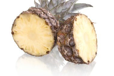 ananas yarısı