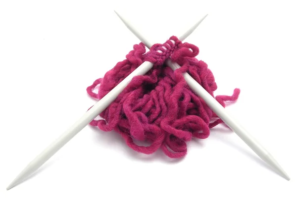 Aiguilles à tricoter avec laine — Photo