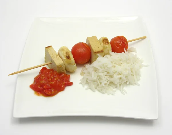豆腐とライス o と唾を吐きかける野菜 — ストック写真