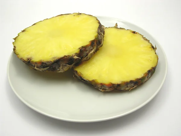 Két szelet ananász — Stock Fotó