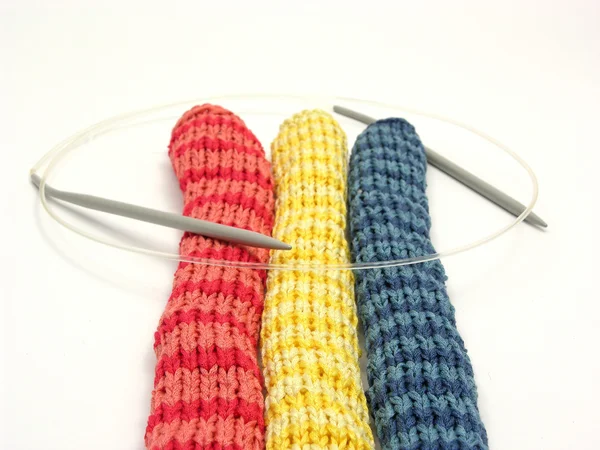 Tres bufandas de punto a rayas — Foto de Stock