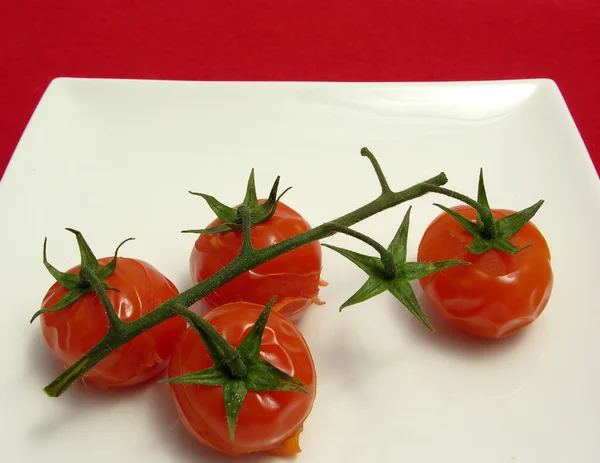 Steamed vine tomatoes — Stock Photo, Image