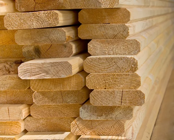 Sawed wooden boards laid in a heap. — Stock Photo, Image