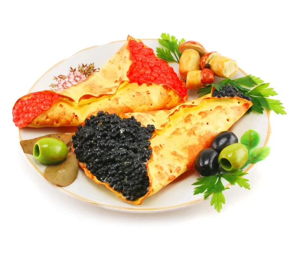 Kaviar-gefüllte Pfannkuchen — Stockfoto