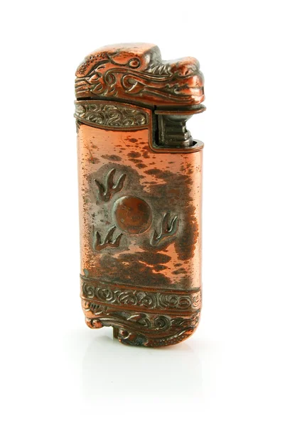 Isqueiro de gás bronze velho — Fotografia de Stock