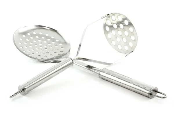 Kitchen Utensils (Colander and Sifter) Isolated — Stock Photo, Image