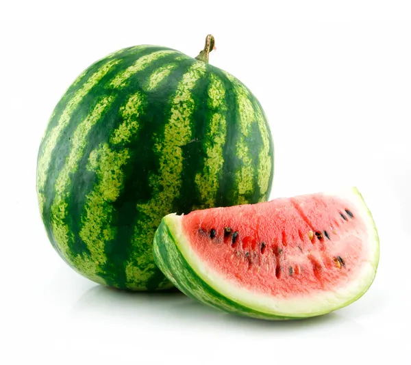 Érett szeletelt zöld görögdinnye elszigetelt fehér — Stock Fotó
