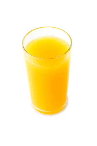 Vaso de zumo de naranja aislado sobre blanco —  Fotos de Stock