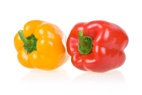 Ripe Yellow and Red Paprika Isolated — Stock Photo, Image