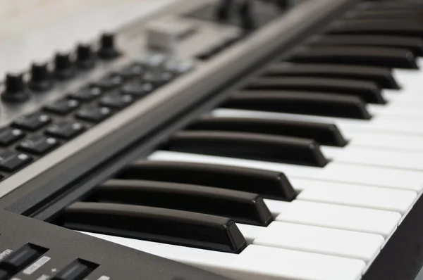 The keyboard of the electronic piano — Stock Photo, Image