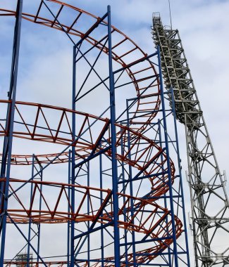 lunapark treni bir cazibe bir parçası