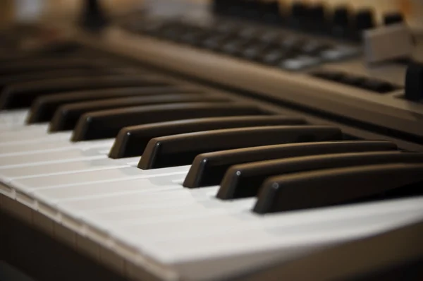The keyboard of the electronic piano — Stock Photo, Image