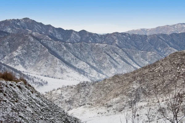 stock image Horizon over mountains. Winter in Altay.