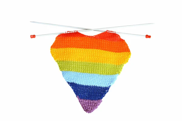 Coração de tricô multicolorido — Fotografia de Stock