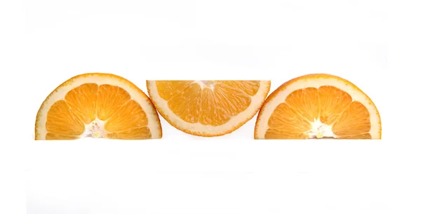 オレンジ色の 3 つの半分 — ストック写真
