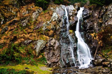 Varciorog Waterfall clipart