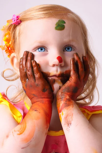 Dítě v programu Malování — Stock fotografie