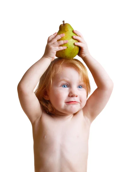 Niño con pera — Foto de Stock