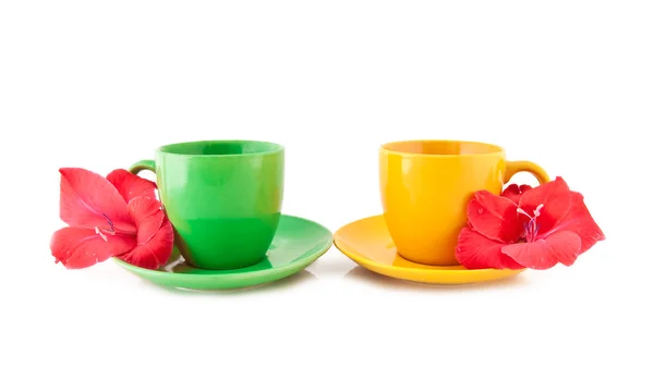 Hermosas tazas de té con flor — Foto de Stock