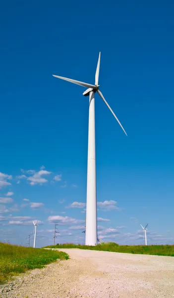 Wind power station - wind turbine — Stock Photo, Image