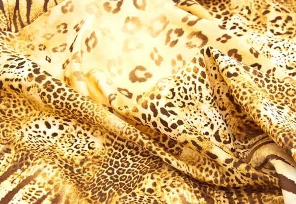 Bonito cachecol de seda — Fotografia de Stock