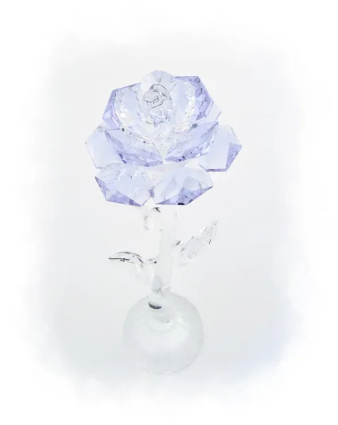 紫罗兰色水晶玫瑰 — 图库照片