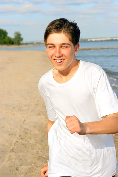 Adolescente correndo — Fotografia de Stock