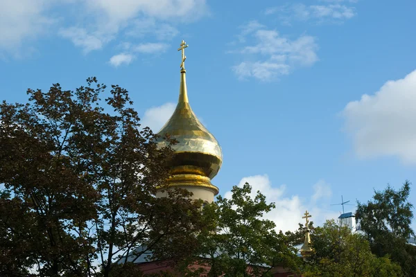 Iglesia ortodoxa rusa — Foto de Stock