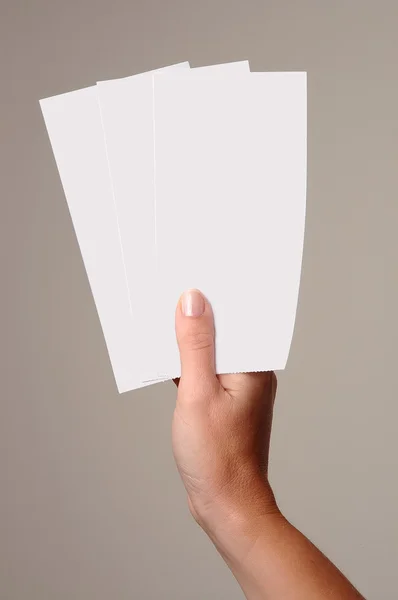 Hand with papers — Stock Photo, Image