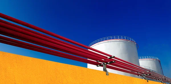 Петролиевые резервуары — стоковое фото