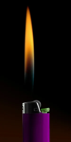 Палаючої запальнички — стокове фото