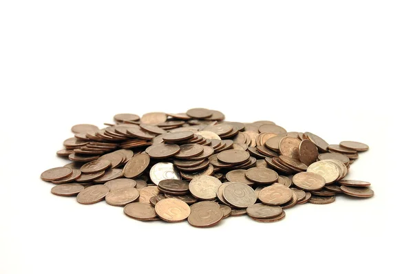Небольшая группа разбросанных монет — стоковое фото