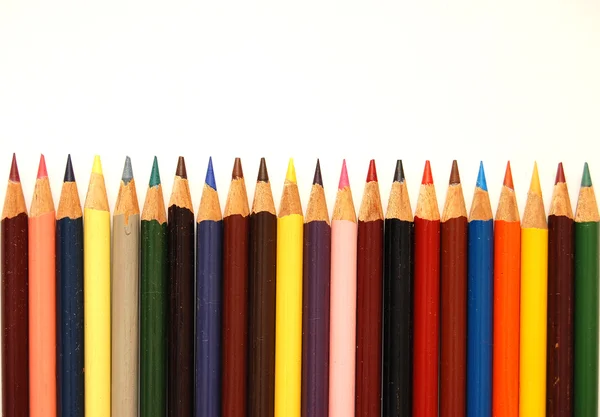 Ассортимент цветных карандашей — стоковое фото