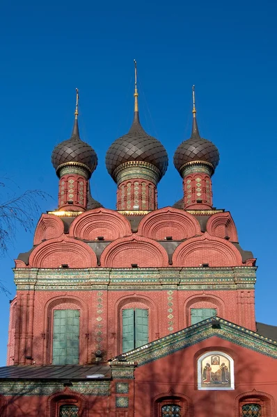 Zobrazit starého kostela v Jaroslavl, Rusko — Stock fotografie
