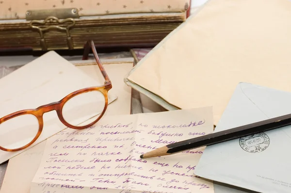 Eski kağıt, eski mektup ve zarf — Stok fotoğraf