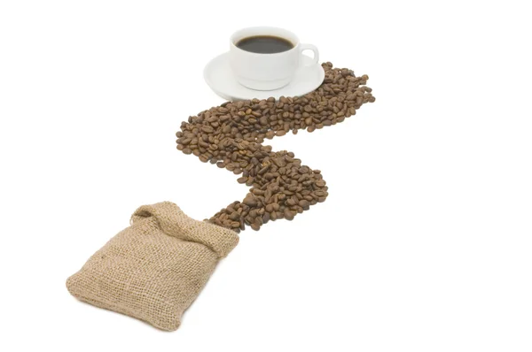 Kopje van koffie op koffie granen — Stockfoto
