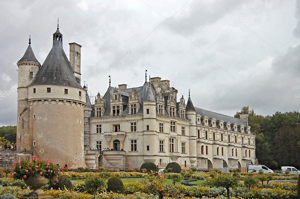 Chateau and Garden Chenonceau castle in France